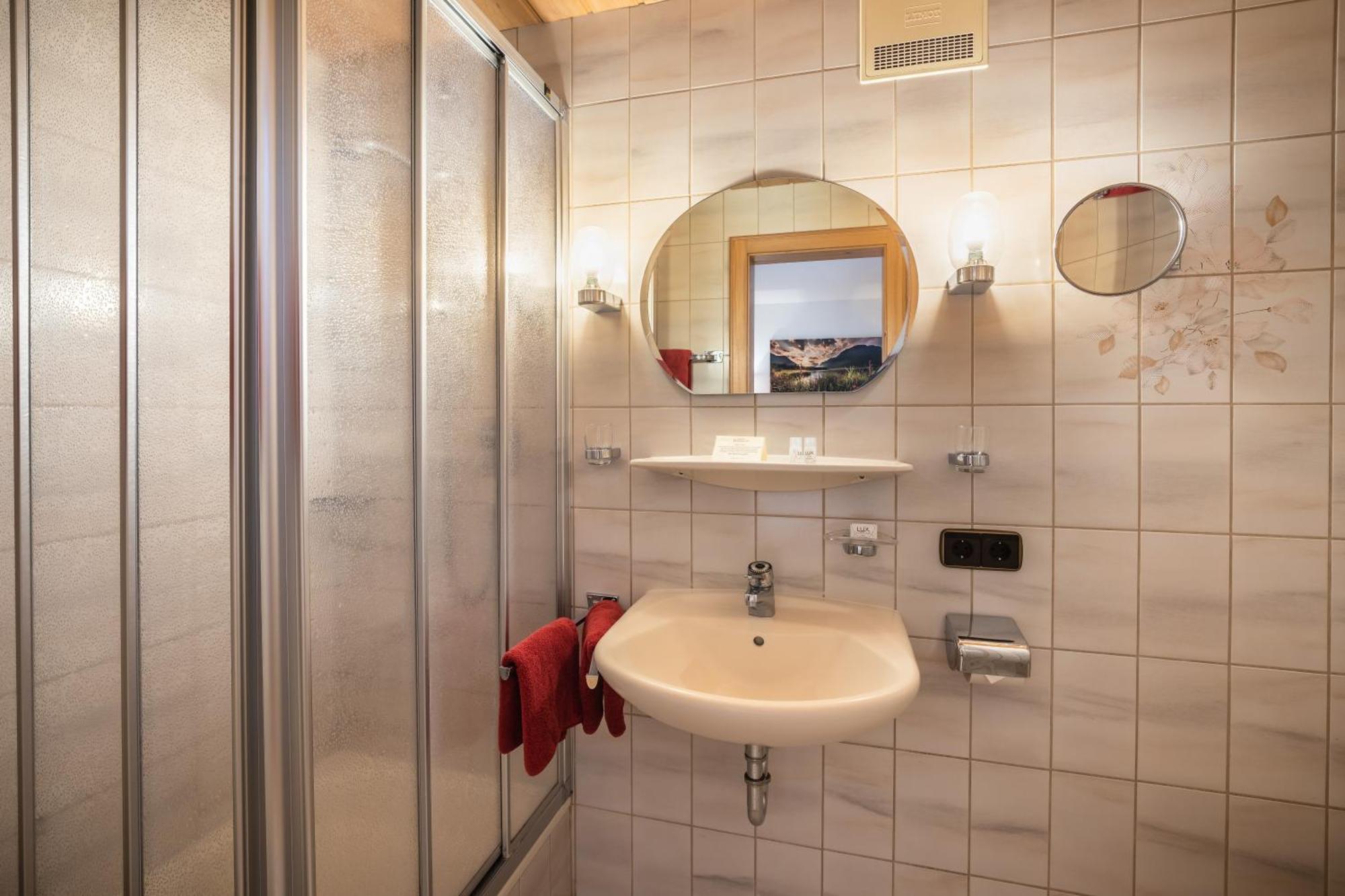 Steinberger Hof Inkl. Chiemgaukarte Hotel Ruhpolding Bagian luar foto